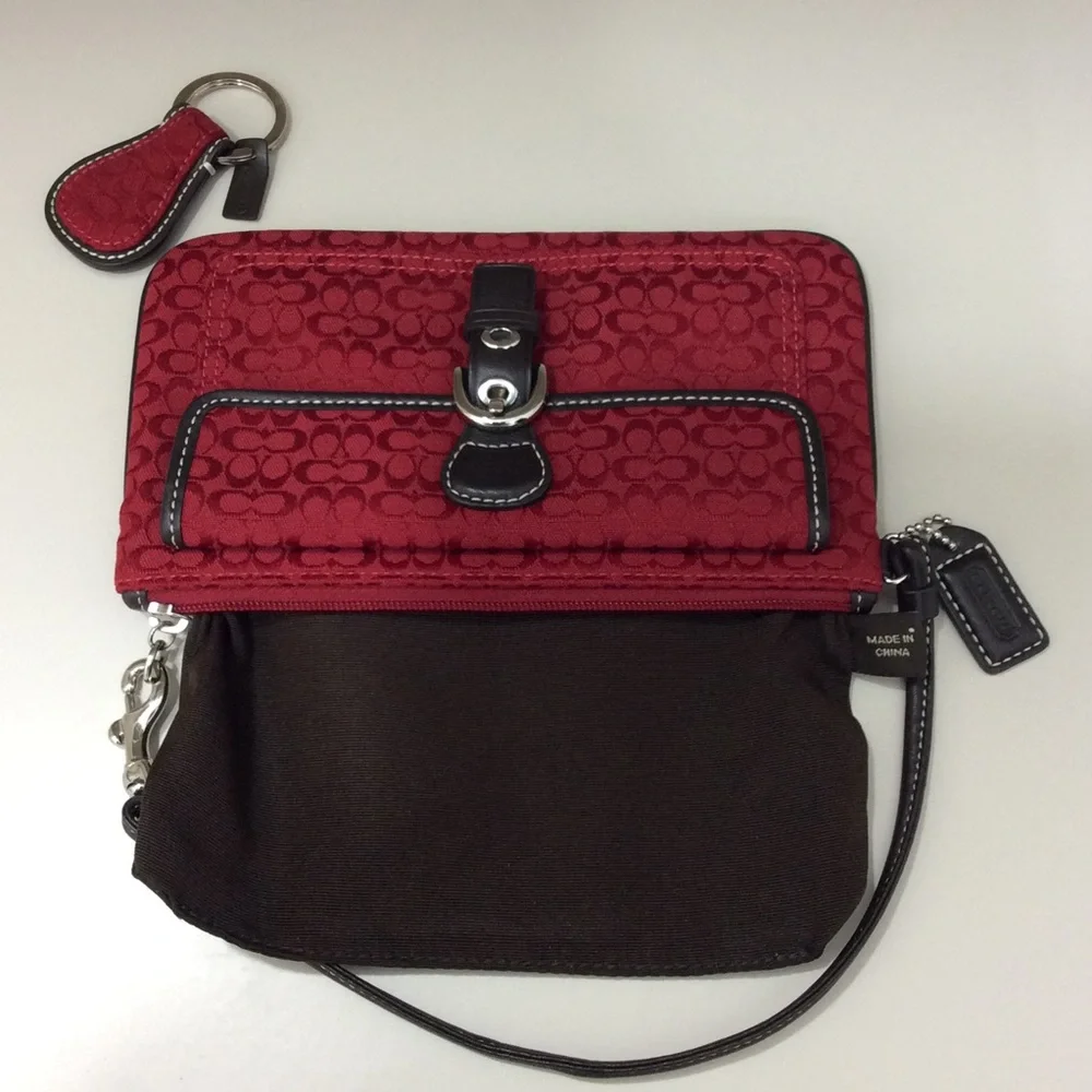 ✨ Coach Vintage Y2K Wristlet Red Brown Leather Trim Pouch Authentic Key Fob Set
